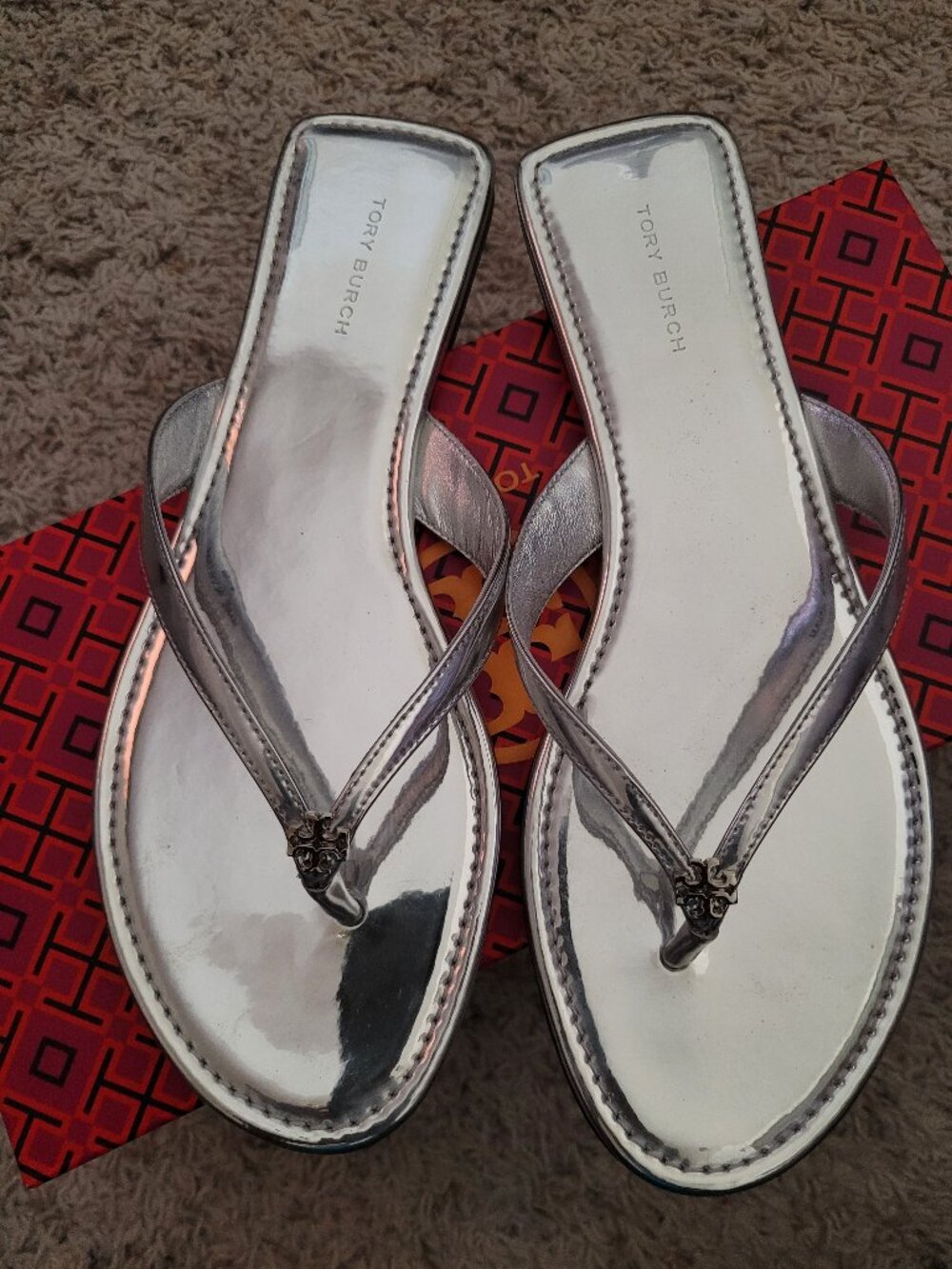 Cute Tory Burch Classic Flip Flop Mirrored Metallic - 8.5